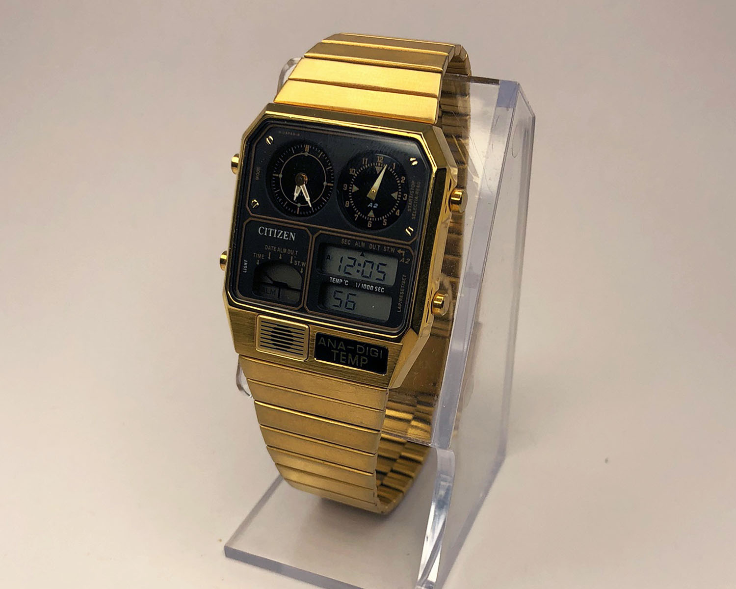 シチズン アテッサ レディース 電池交換済み稼働品 G-72 シチズン アテッサ レディース 電池交換済み稼働品 G-72