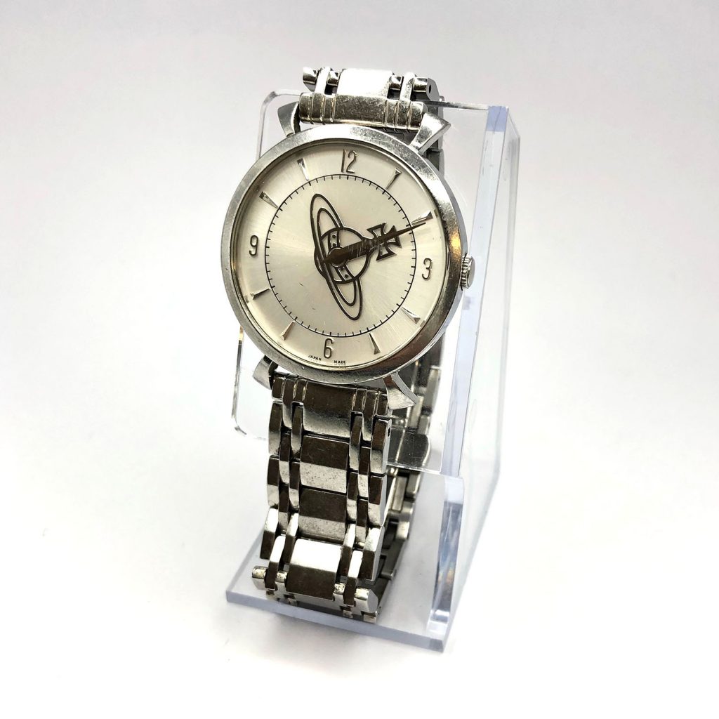 ヴィヴィアン・ウエストウッド VW-7043の電池交換 